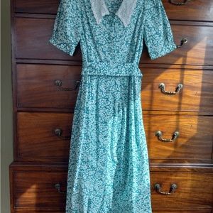 Vintage Laura Ashley dress with lacy collar